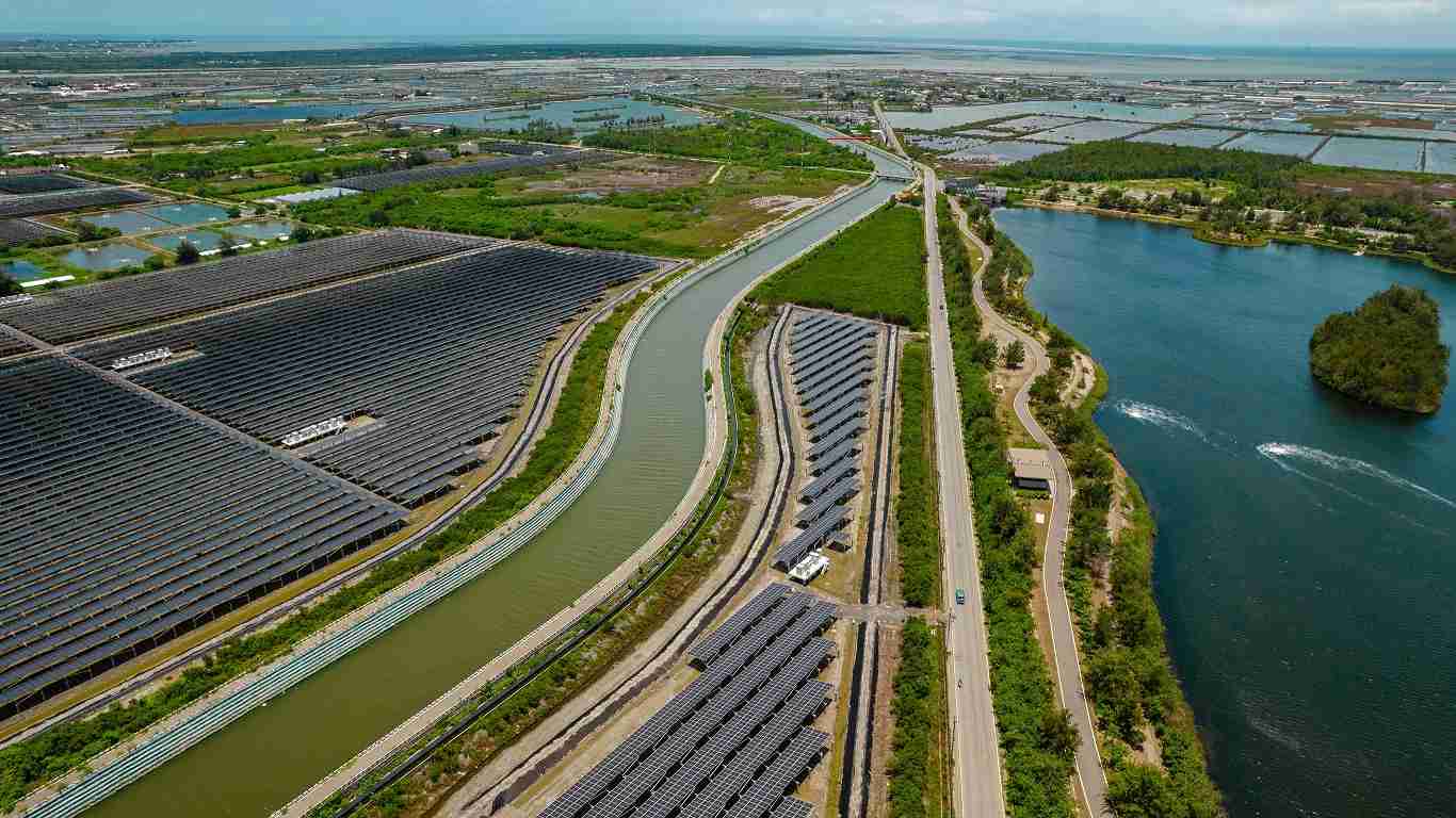 口袋牛店能源事业提供智慧能源管理、、、、太阳能监控管理、、、全方位电厂建置及运维解决方案，，，，并拥有管理超过6000案场的经验